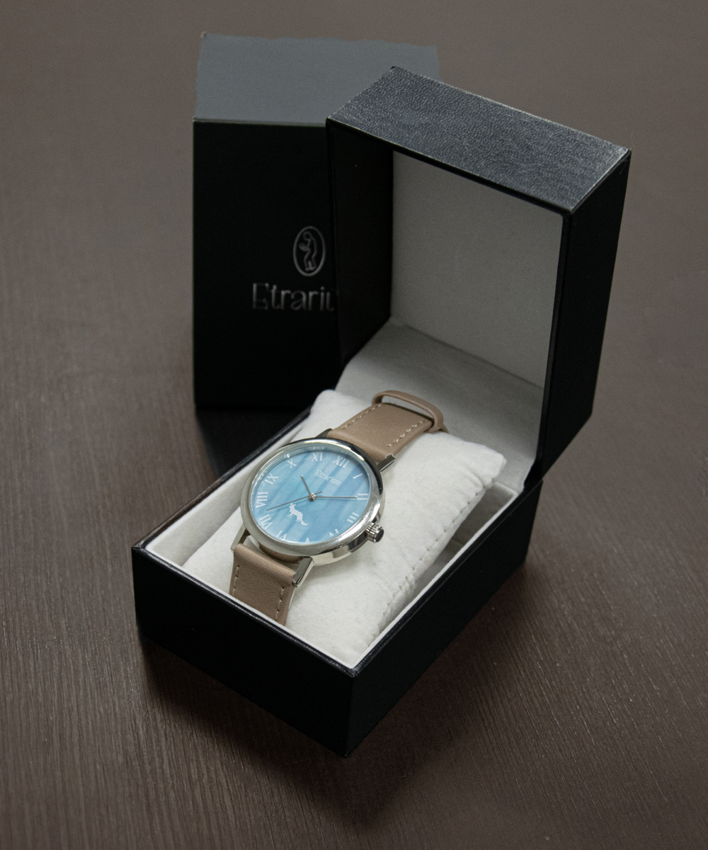 静寂と青” Wrist Watch – Etrarium