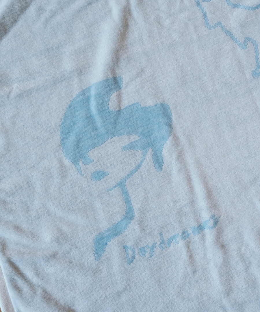 “Etrarium Art Pieces” Blanket