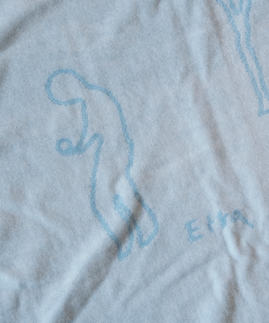 “Etrarium Art Pieces” Blanket