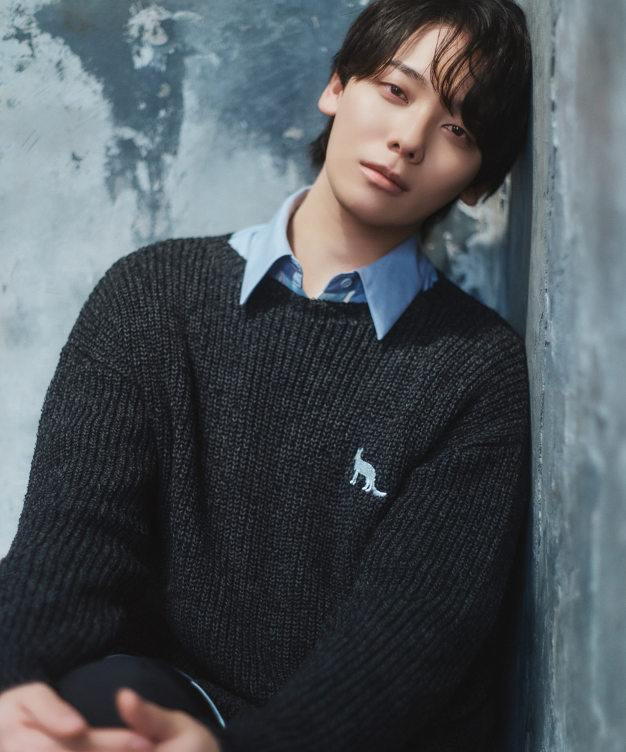 "静寂と青" Knit