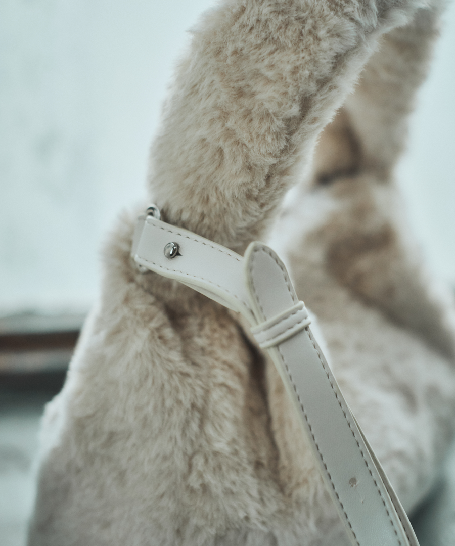 "Etrarium" Fur Mini Bag