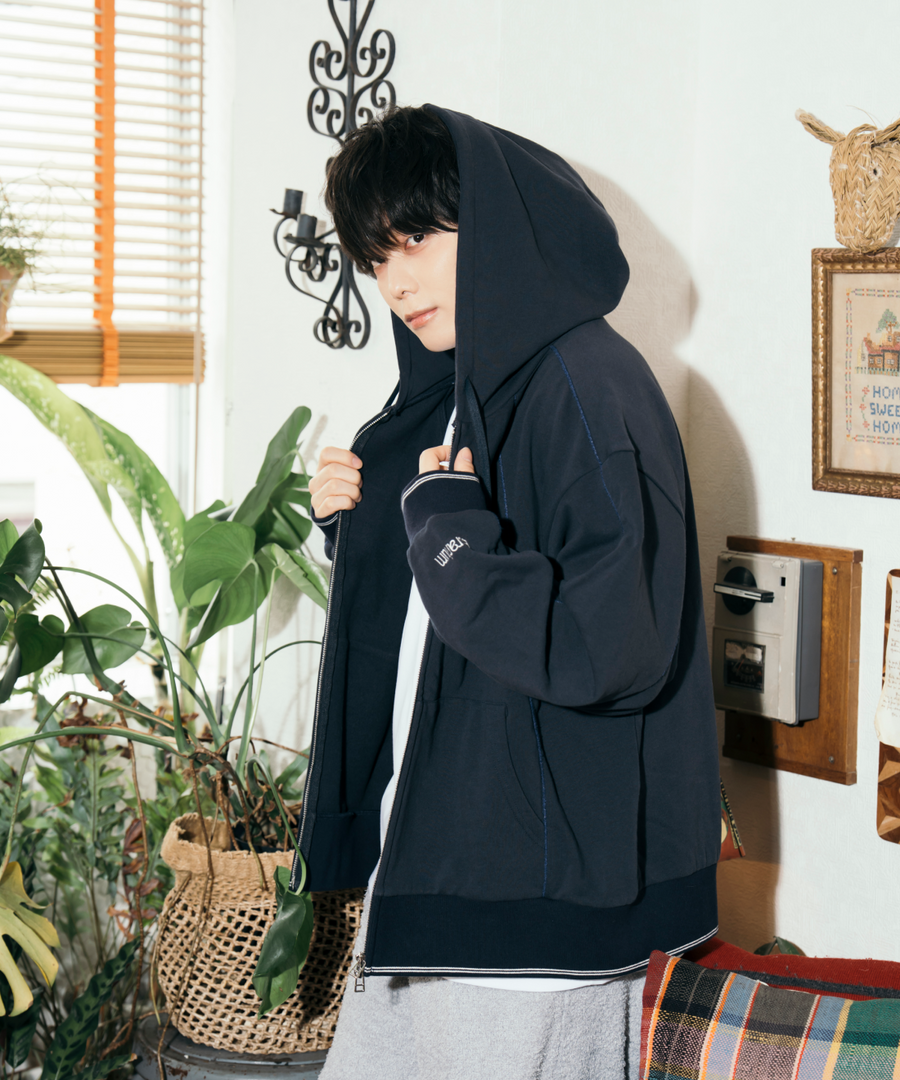 “Etrarium” Oversized Hoodie